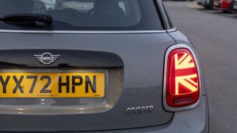 MINI Hatchback Cooper Classic