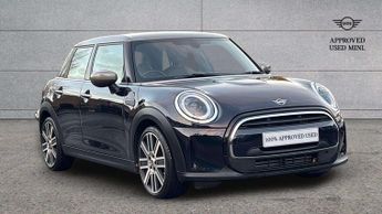 MINI Hatch Cooper Exclusive