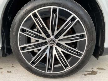 Mercedes-Benz EQE AMG Line Night Edition