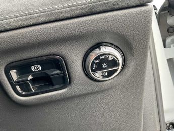 Mercedes-Benz EQE AMG Line Night Edition