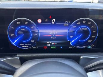 Mercedes-Benz EQB Urban Edition