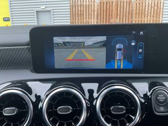 Mercedes-Benz Cla AMG Line