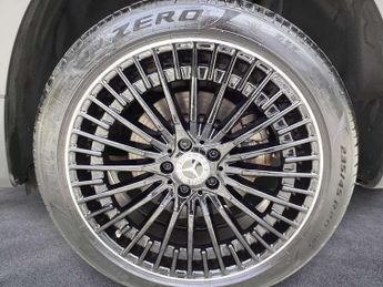 Mercedes-Benz EQB Urban Edition