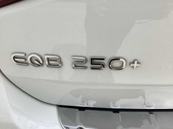 Mercedes-Benz EQB Urban Edition
