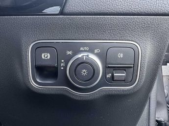 Mercedes-Benz EQA AMG Line