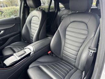 Mercedes-Benz EQC AMG Line