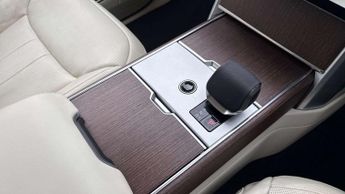 Land Rover Range Rover SE