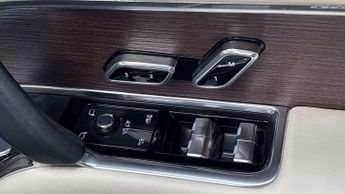 Land Rover Range Rover SE