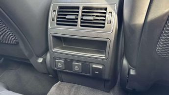 Jaguar F-PACE R-Dynamic HSE Black 90th Anniversary Edition