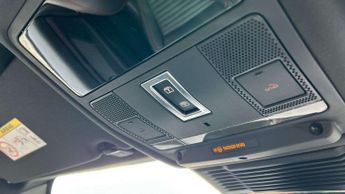 Land Rover Discovery Sport R-Dynamic HSE