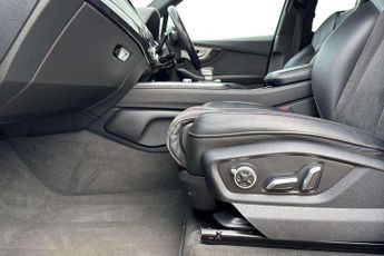 Audi Q7 S Line
