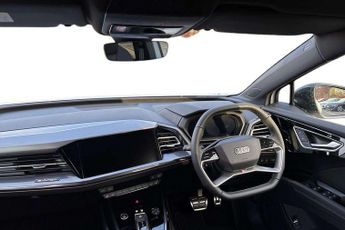 Audi Q4 Black Edition