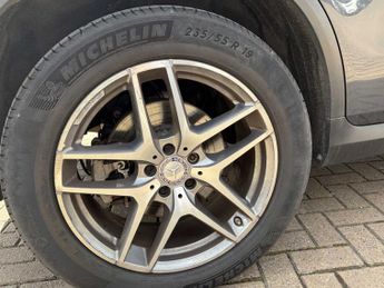 Mercedes-Benz GLC AMG Line