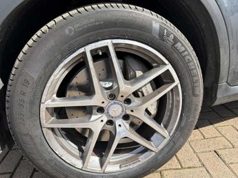 Mercedes-Benz GLC AMG Line