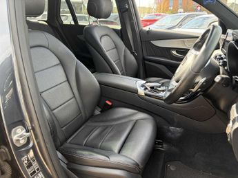 Mercedes-Benz GLC AMG Line