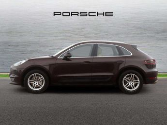 Porsche Macan Estate 