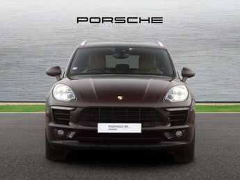 Porsche Macan Estate 