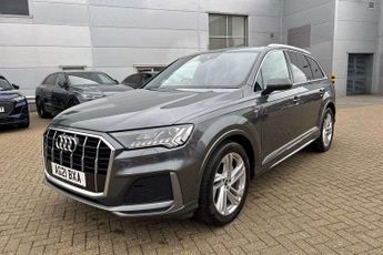Audi Q7 S Line