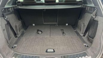 Land Rover Discovery Sport R-Dynamic SE