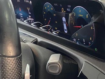 Mercedes-Benz Cla AMG Line