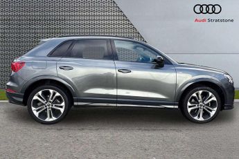 Audi Q3 Black Edition