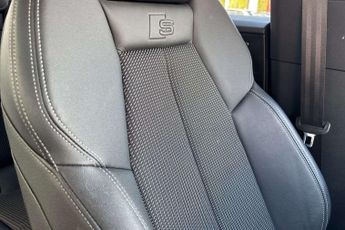 Audi Q4 S Line