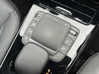 Mercedes-Benz Cla AMG Line