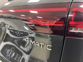 Mercedes-Benz EQC AMG Line