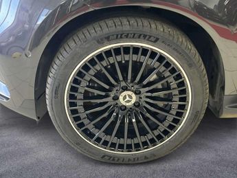 Mercedes-Benz EQC AMG Line