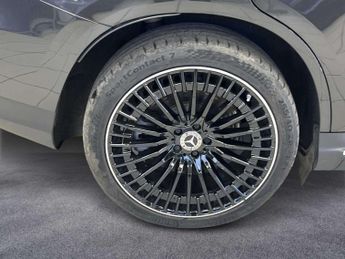 Mercedes-Benz EQC AMG Line