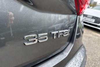 Audi Q2 Black Edition