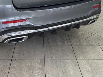 Mercedes-Benz GLC AMG Line