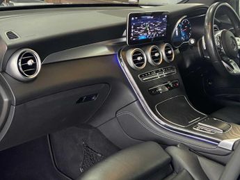 Mercedes-Benz GLC AMG Line