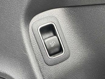 Mercedes-Benz Cla AMG Line