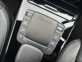 Mercedes-Benz Cla AMG Line