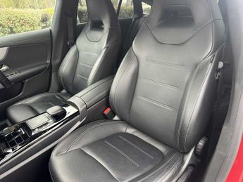 Mercedes-Benz Cla AMG Line