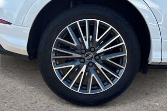 Audi Q3 S Line