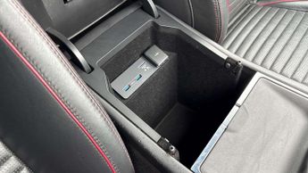 Land Rover Discovery Sport R-Dynamic HSE