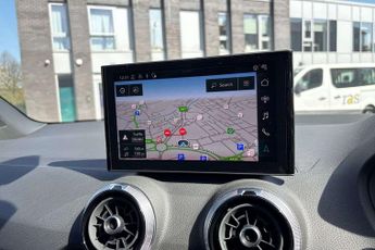 Audi Q2 S Line