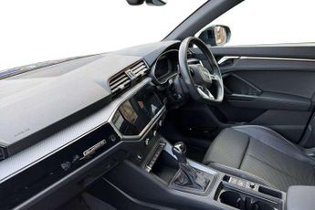 Audi Q3 Black Edition