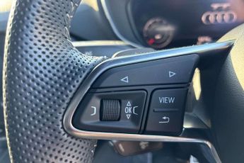 Audi TT Black Edition