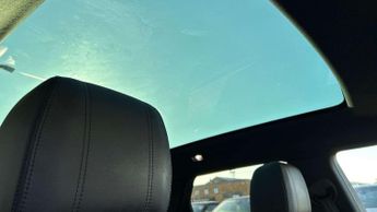 Land Rover Range Rover Evoque R-Dynamic HSE