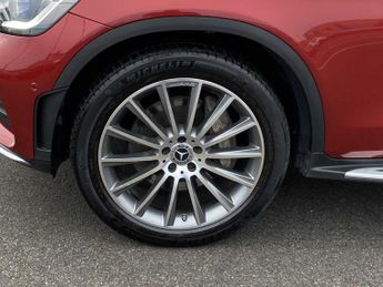 Mercedes-Benz GLC AMG Line