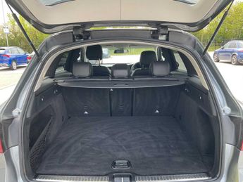 Mercedes-Benz GLC Urban Edition