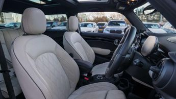 MINI Hatchback Cooper S Level 3