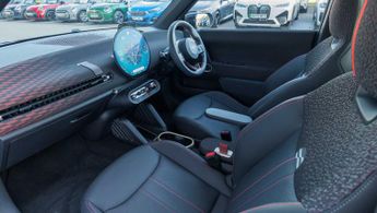 MINI Cooper SE Sport