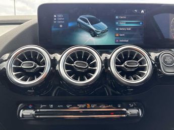 Mercedes-Benz GLA AMG Line
