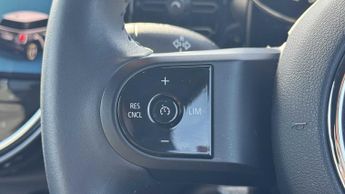 MINI Hatchback Cooper S Level 2