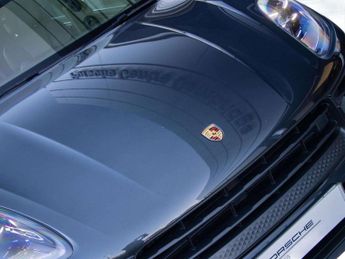 Porsche Macan Estate 
