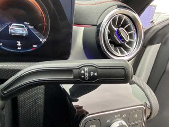 Mercedes-Benz Cla AMG Line